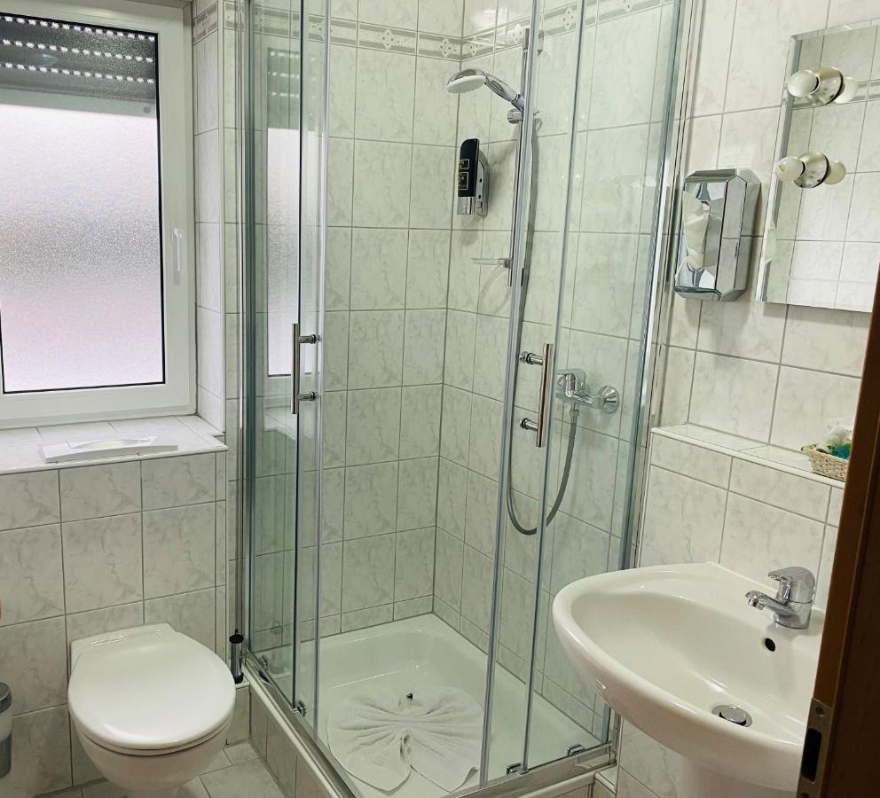 Hotel Harbauer Schwarzenbruck Eksteriør bilde
